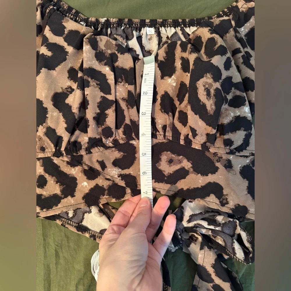 Leopard Print Elastic Crop Top Tie Back Women’s Size Small - Picture 5 of 8